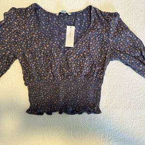 American Eagle Longsleeve crop